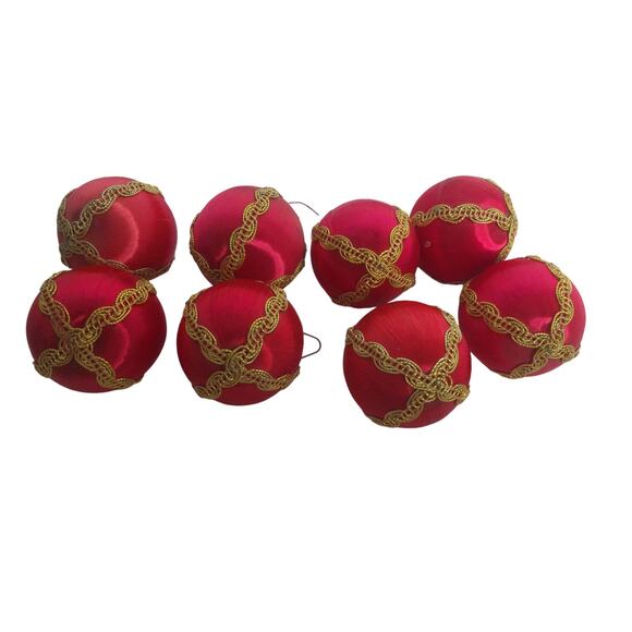 Vintage Spun Silk Red Gold 6" Ornaments Set of 8 READ - Picture 4 of 7